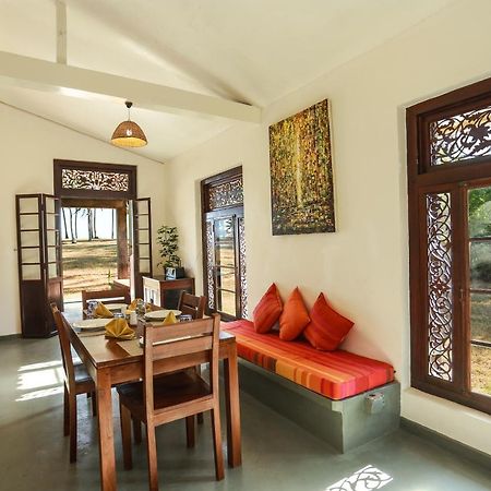 Ocean Cottage Kalametiya Buitenkant foto