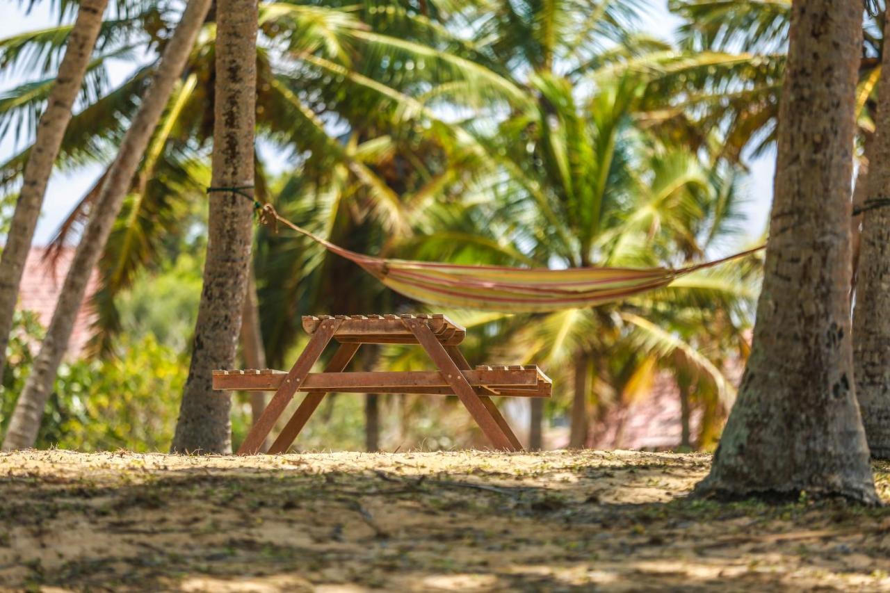 Ocean Cottage Kalametiya Buitenkant foto